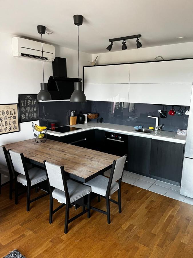 Apartman Vanesa Apartment สปลิท ภายนอก รูปภาพ