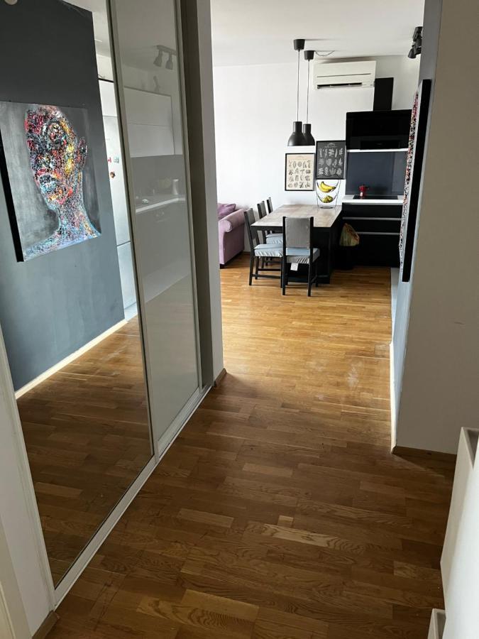 Apartman Vanesa Apartment สปลิท ภายนอก รูปภาพ