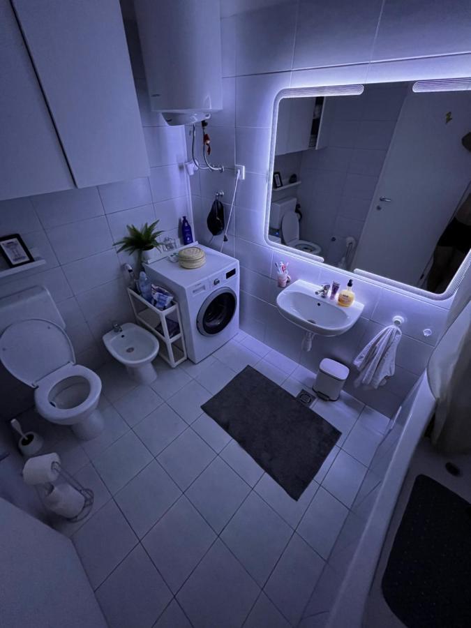 Apartman Vanesa Apartment สปลิท ภายนอก รูปภาพ