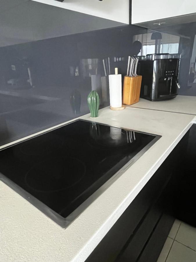 Apartman Vanesa Apartment สปลิท ภายนอก รูปภาพ